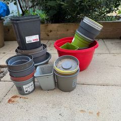 pots