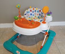 Babylo Twist About Baby Walker