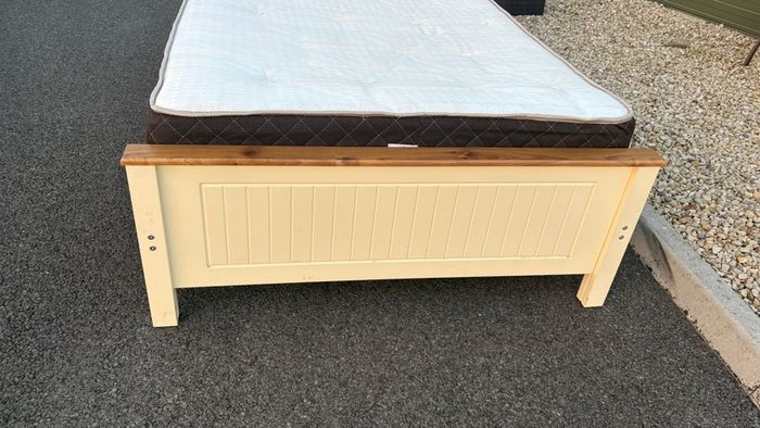 4ft bed with mattress