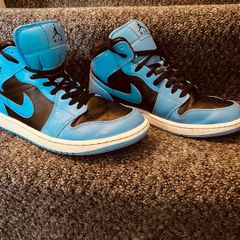 Air Jordon 1 Mid 'university Blue/black'
