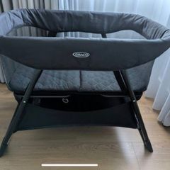 Graco Side-by-Side Bedside Crib / Travel Crib with Mattress & Carry Bag