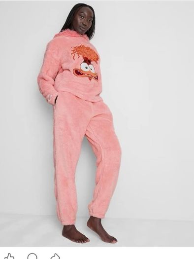 Pyjamas and slippers - Inside Out 2