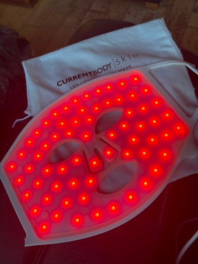 LED Light Therapy Face Mask