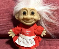 RUSS 190"90's  Troll
