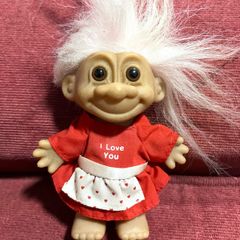 RUSS 190"90's  Troll