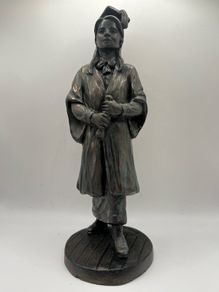 sculpture depicting a graduation figure, from the Irish artist Jeanne Rynhart.