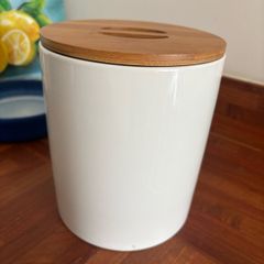 Food storage