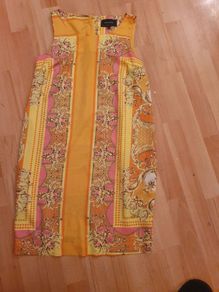 River Island Dress/Size: 10 UK ... 38 EU .. Price Drop