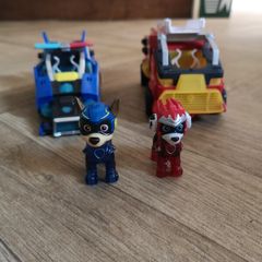 Paw Patrol: The Mighty Movie toy car with Chase  & Marshall figure, light and sound