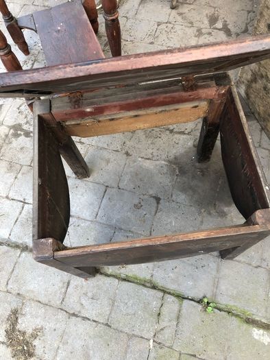 Wooden seat type