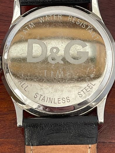 D&G Dolce and Gabanna ladies watch black leather strap