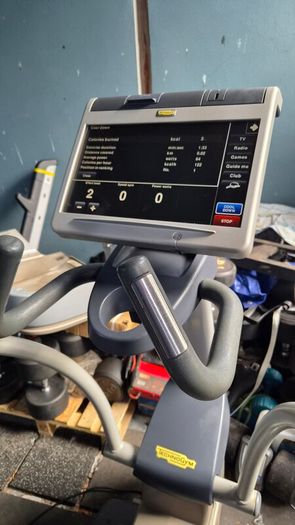 cross trainer technogym
