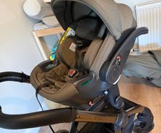 Egg 2 travel system