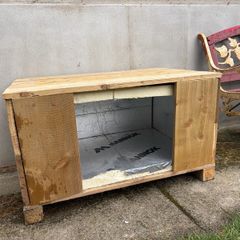 dog kennel