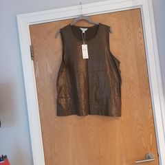 M&S Army Green Sleevless Top  S.16.     B.N.W.T