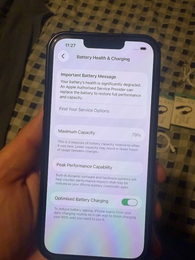 Phone iPhone 13