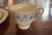 Beautiful vintage Colclough Braganza, pattern 8454, English bone china tea set.