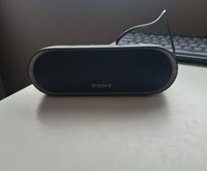 Sony Speakers SRS- XB20 with charging cable