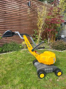Rolly Digger excavator for children