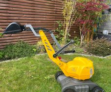 Rolly Digger excavator for children