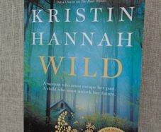 Wild, Kristin Hannah, Paperback book, Fiction, Book