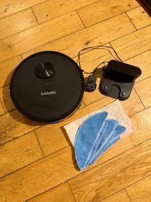 Vacuum and mop robot