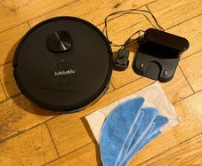 Vacuum and mop robot