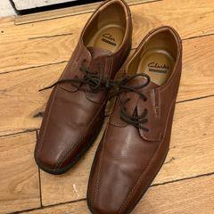 clarks