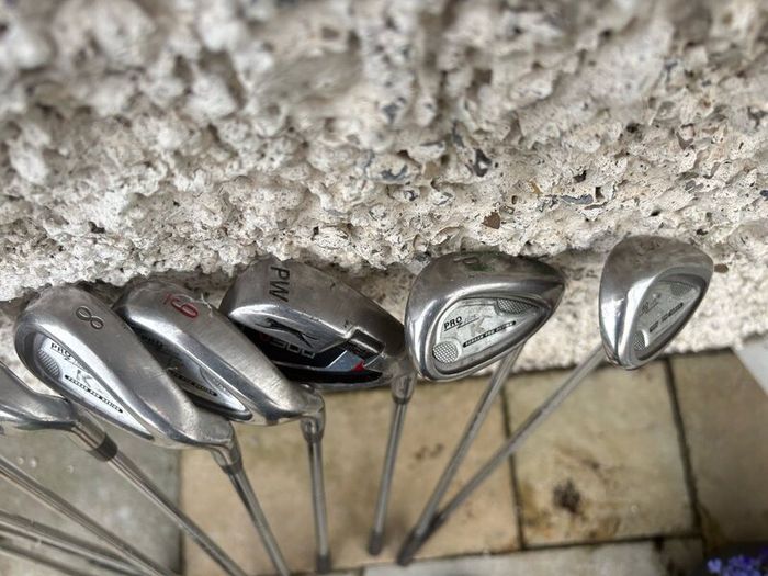 Golf Clubs & Bag