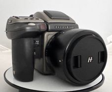 Hasselblad H1 Medium Format Film Camera Kit