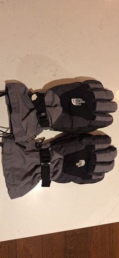 North Face gloves