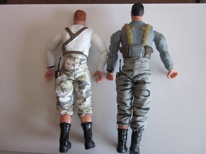 Three  Lanard Toys Ultra Corps Combat Army Soldier Figures 2003. 11.5 inches