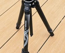 Neewer LT32 carbon fibre travel tripod