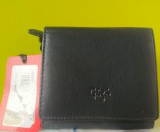Gigi leather purse