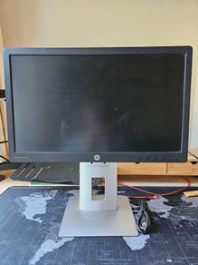 HP EliteDisplay E202