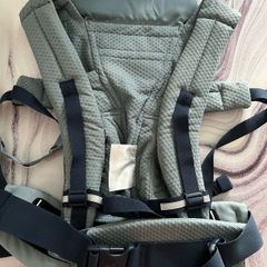 Ergobaby Omni classic baby carrier