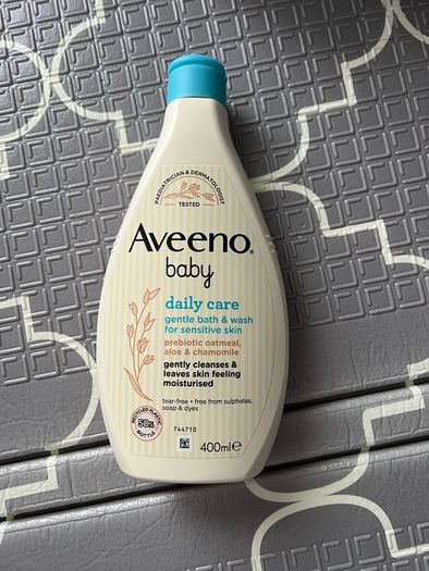 Aveeno baby Gentle bath & wash