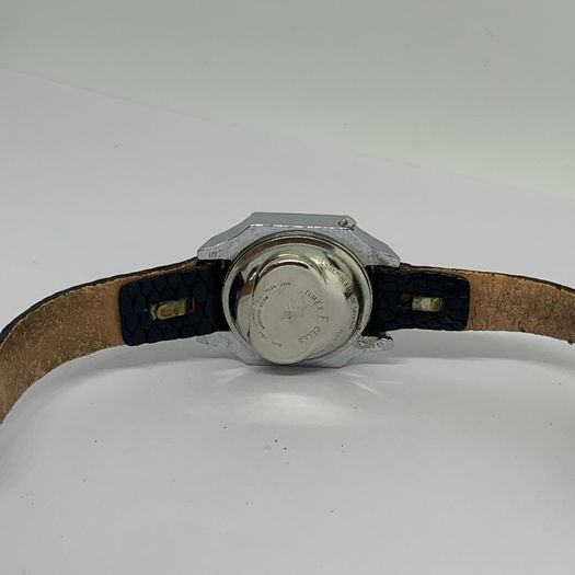 Rare Vintage Ladies Timex SSQ Led watch
