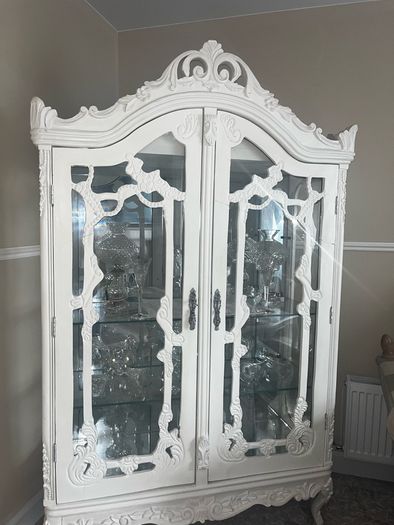 French cabinet