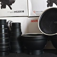 Godox studio flash 300w