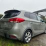 2013 Kia CARENS Breaking for Parts Image 2