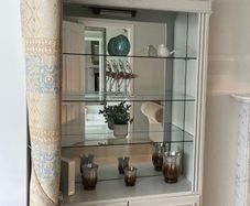 REDUCED Drinks display /storage cabinet