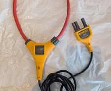 Fluke iFlex 12500-18 current clamp