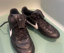 nike premier football boots
