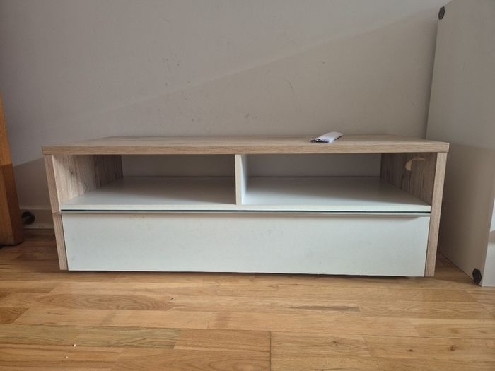 TV table