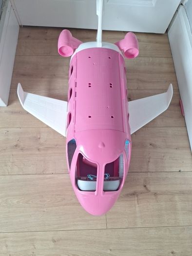 barbie plane