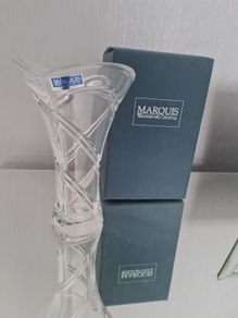 marquis vase