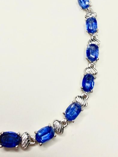 Bracelet Premium Himalayan Kyanite & Zircon Bracelet (11 Ct.)