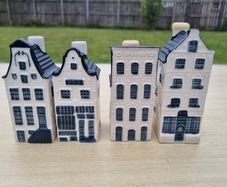 4 iconic KLM ceramic houses