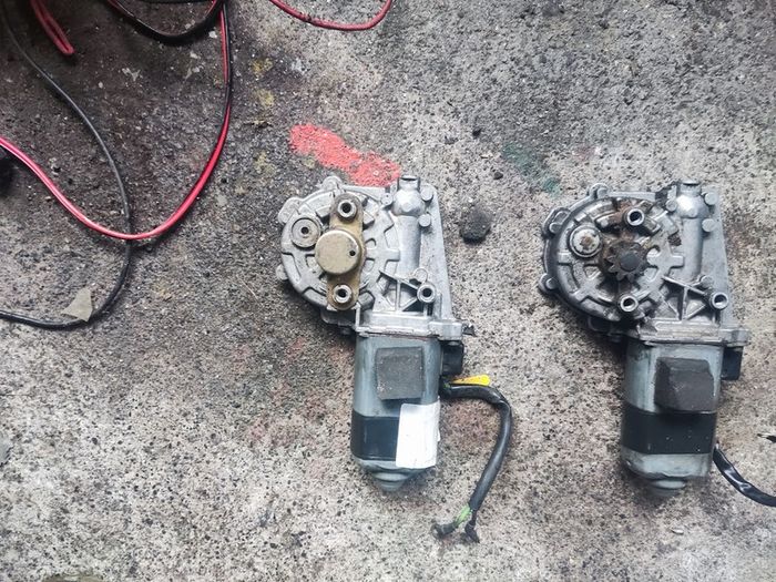 W124 Window Motors